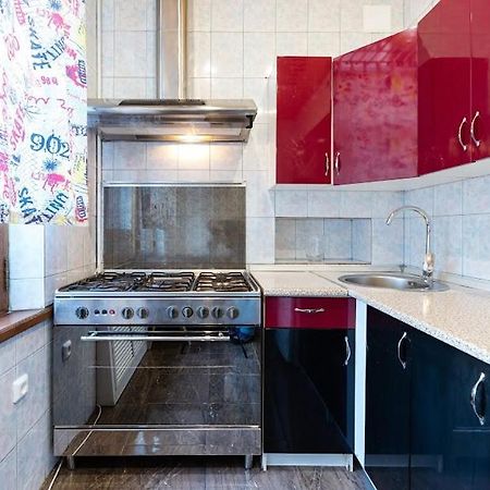 קייב 911 Apartments Antonovichа מראה חיצוני תמונה