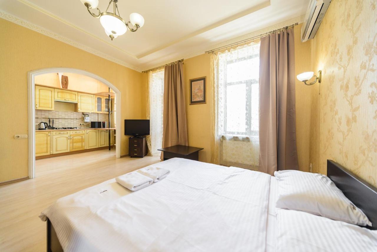 קייב 911 Apartments Antonovichа מראה חיצוני תמונה