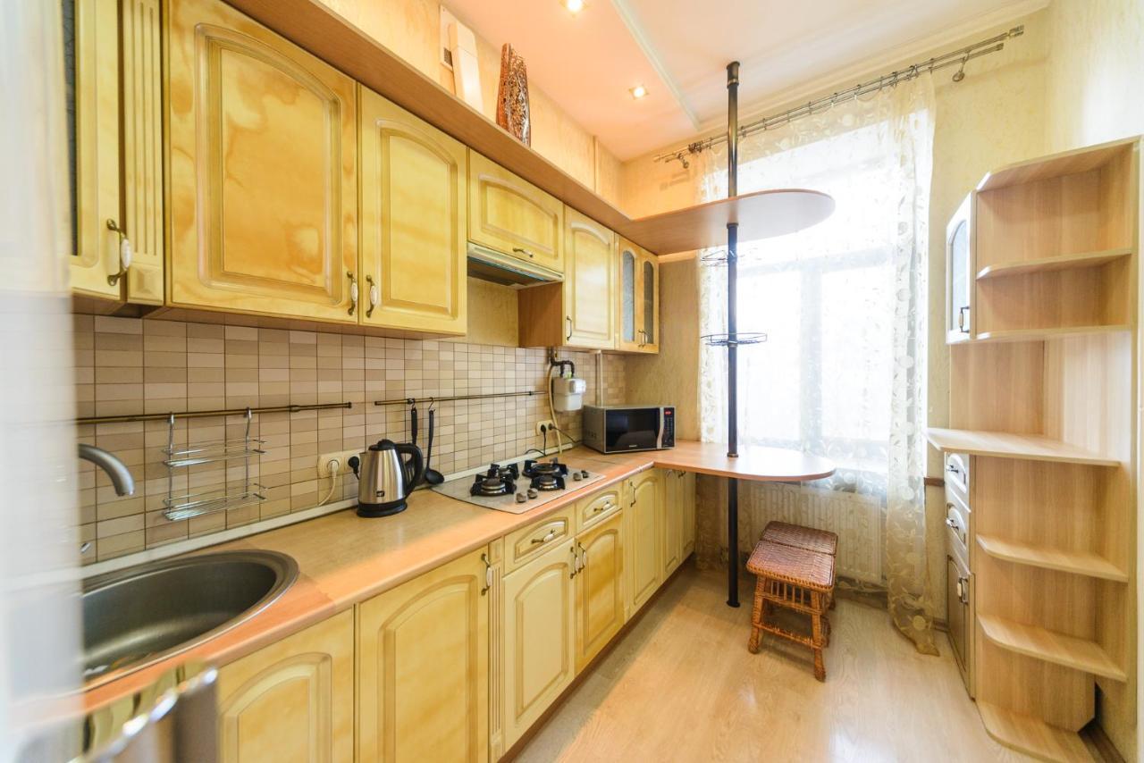 קייב 911 Apartments Antonovichа מראה חיצוני תמונה
